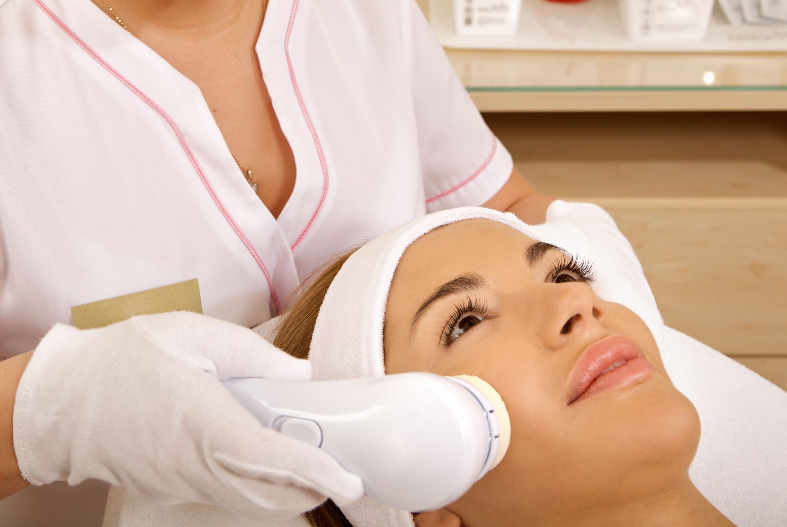 Boost Your Confidence with a Facelift